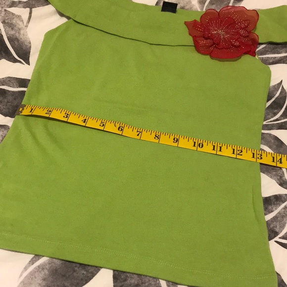 Stunning Limited 🌺 Top - Picture 8 of 16